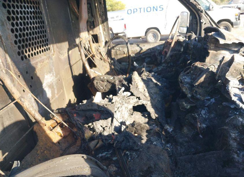 Photo 5 of 2019 Gmc Savana 2500 WORK VAN (VIN 1GTW7AFP7K1183040)