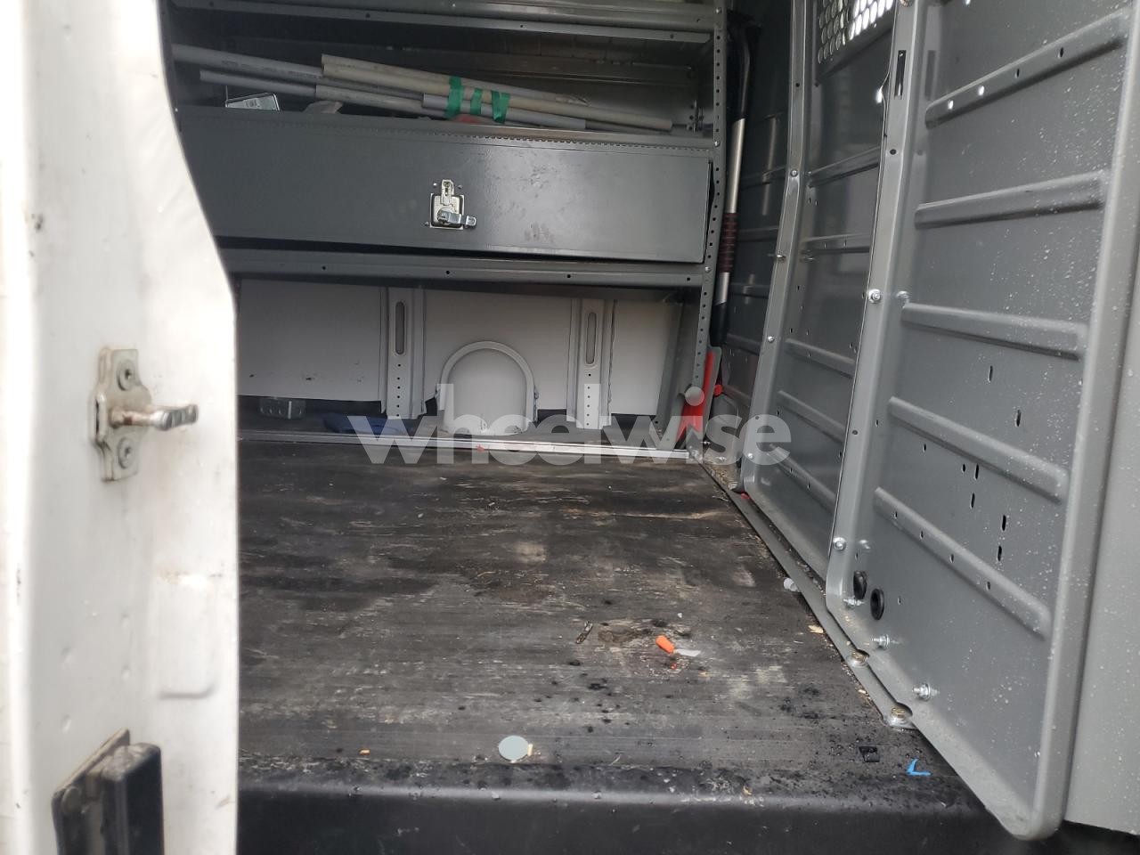 Photo 11 of 2025 GMC SAVANA G2500 (VIN 1GTW7AFP7S1146148)