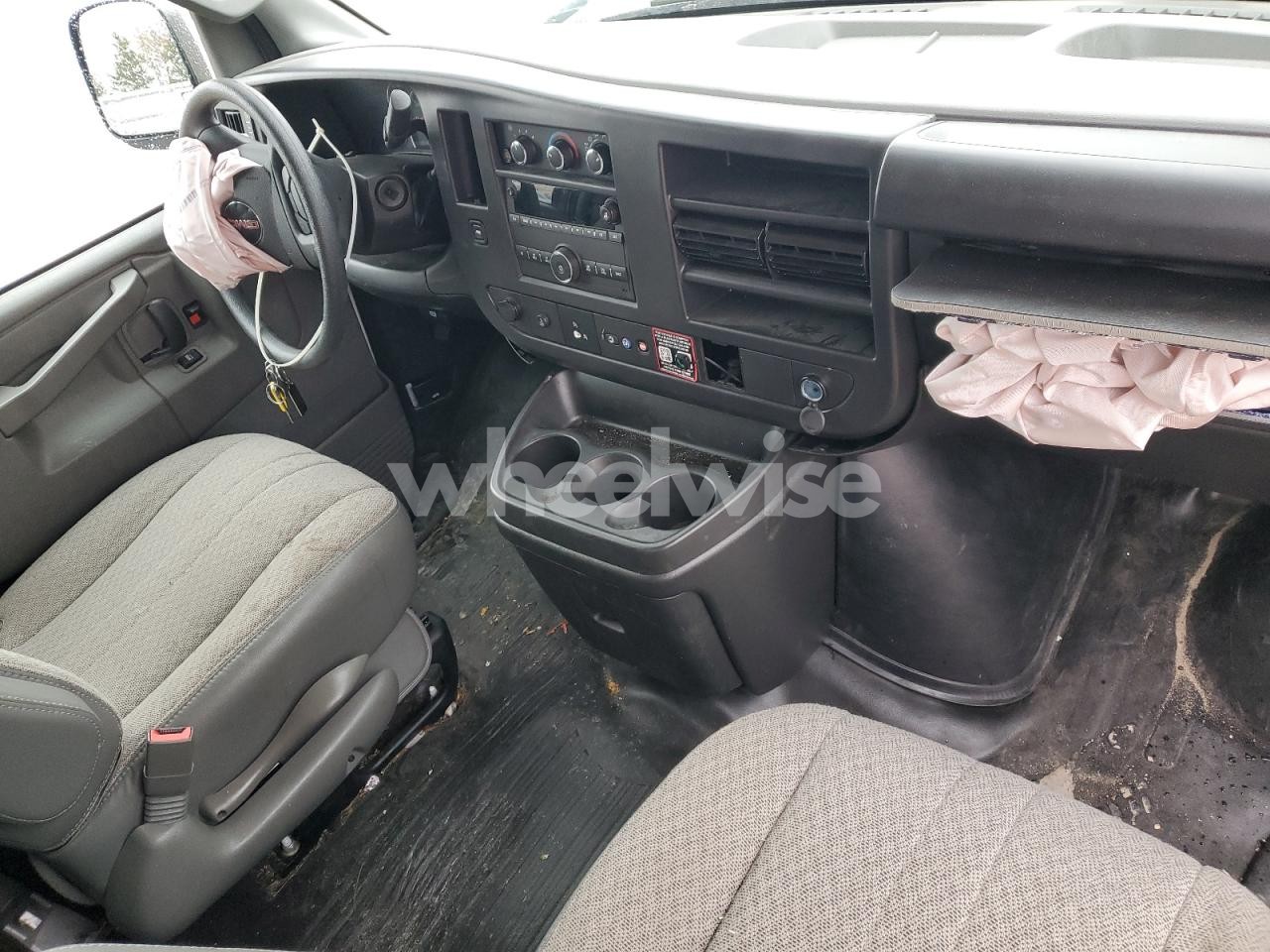 Photo 8 of 2025 GMC SAVANA G2500 (VIN 1GTW7AFP7S1146148)