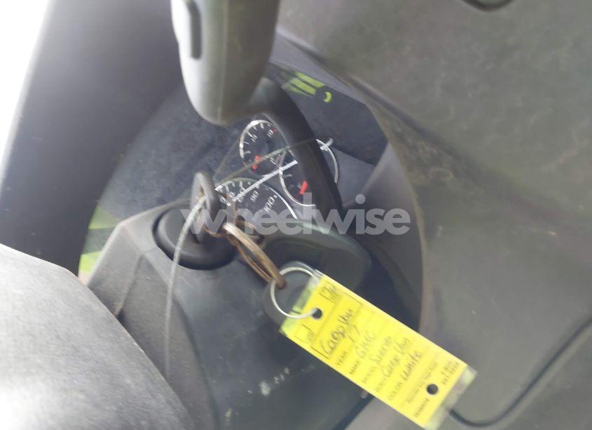 Photo 11 of 2017 Gmc Savana 2500 WORK VAN (VIN 1GTW7BFF1H1105049)