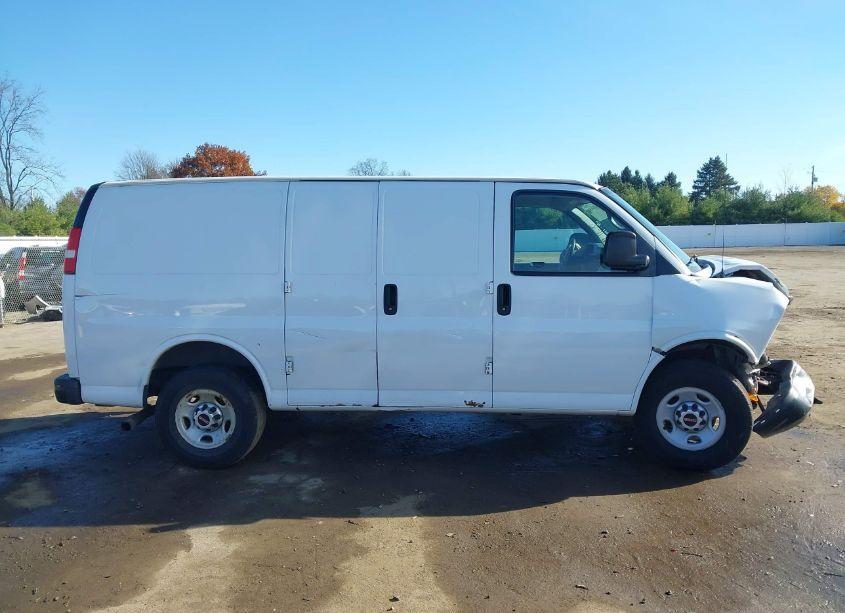 Photo 14 of 2014 Gmc Savana 2500 WORK VAN (VIN 1GTW7FCG3E1126775)
