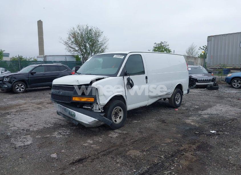 Photo 2 of 2014 Gmc Savana 3500 WORK VAN (VIN 1GTZ7TCG1E1120033)