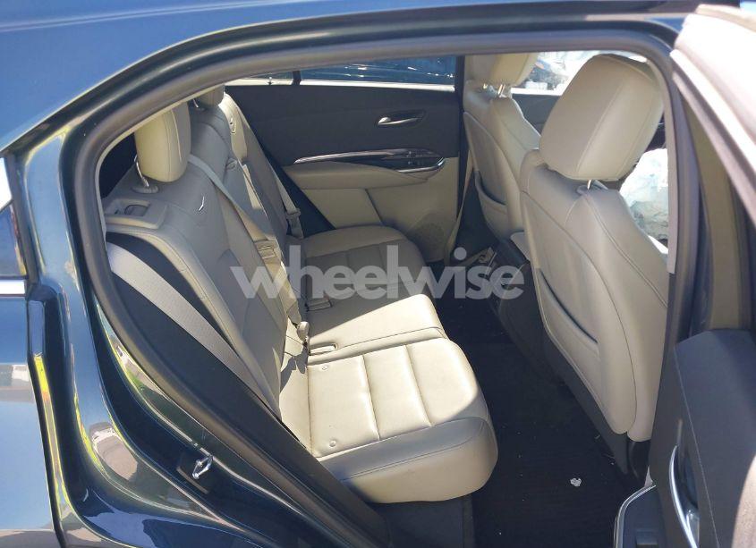 Photo 8 of 2019 Cadillac Xt4 LUXURY (VIN 1GYAZAR45KF185338)