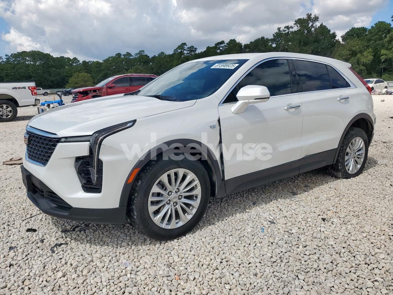 2024 CADILLAC XT4 LUXURY (VIN 1GYAZAR47RF120632) main photo