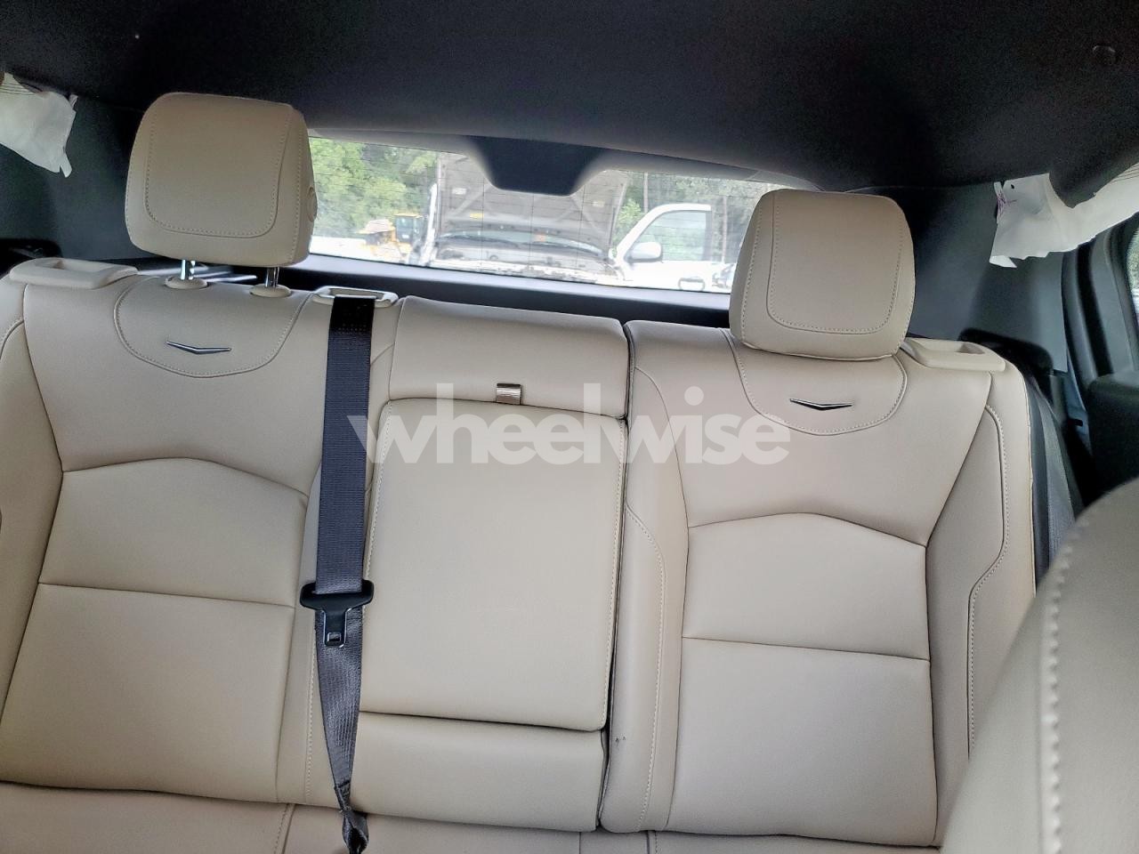 Photo 10 of 2024 CADILLAC XT4 LUXURY (VIN 1GYAZAR47RF120632)