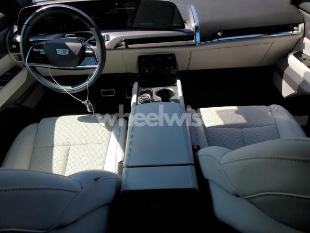 Photo 7 of 2026 CADILLAC VISTIQ LUXURY (VIN 1GYC3KML1TZ702214)