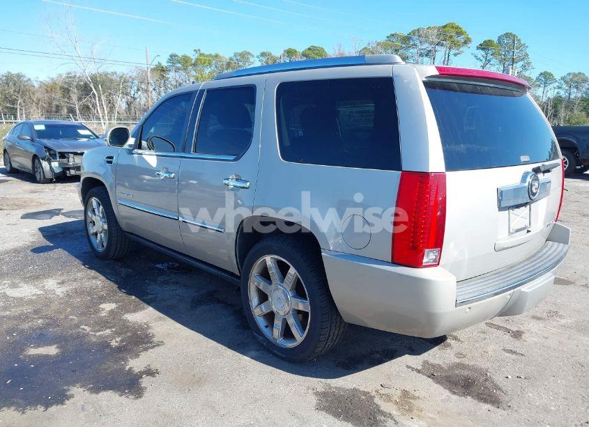 Photo 3 of 2008 Cadillac Escalade STANDARD (VIN 1GYEC63808R109920)