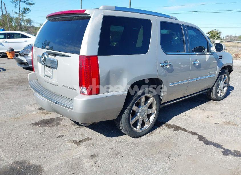 Photo 4 of 2008 Cadillac Escalade STANDARD (VIN 1GYEC63808R109920)