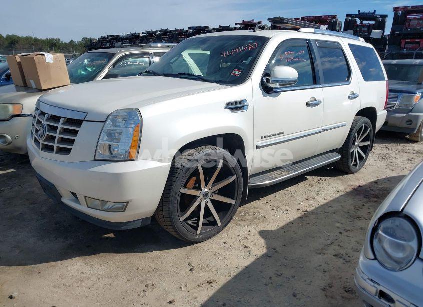 Photo 2 of 2007 Cadillac Escalade STANDARD (VIN 1GYEC63817R263521)