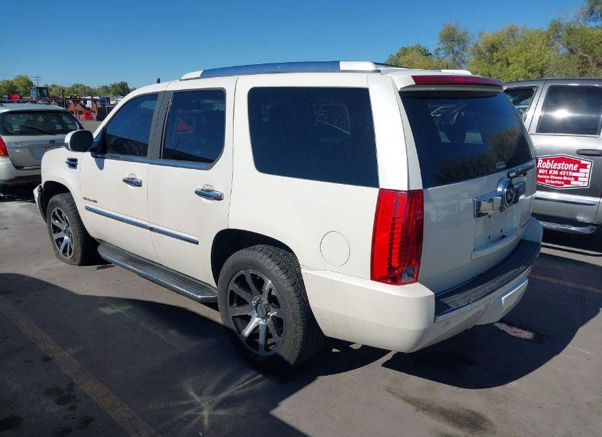 Photo 3 of 2007 Cadillac Escalade STANDARD (VIN 1GYEC63837R427352)