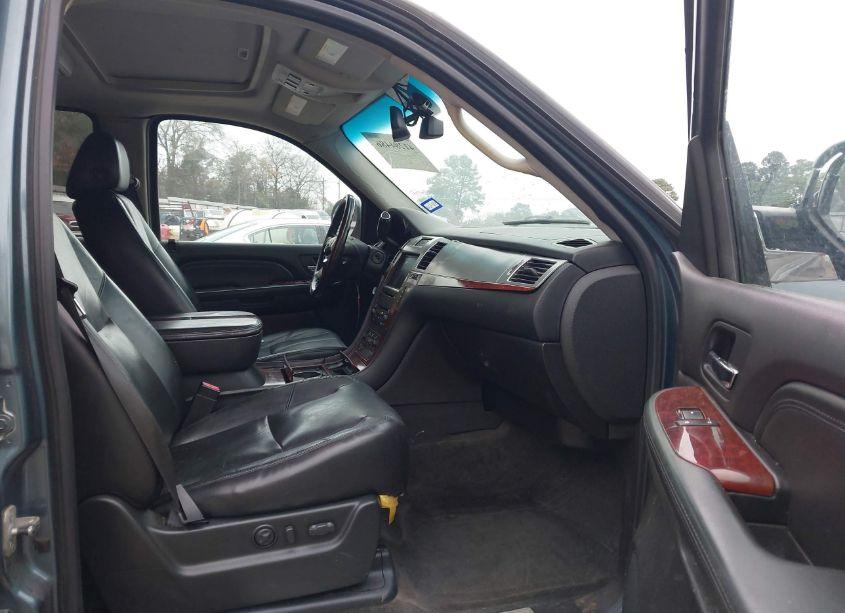 Photo 5 of 2008 Cadillac Escalade STANDARD (VIN 1GYEC63838R167052)