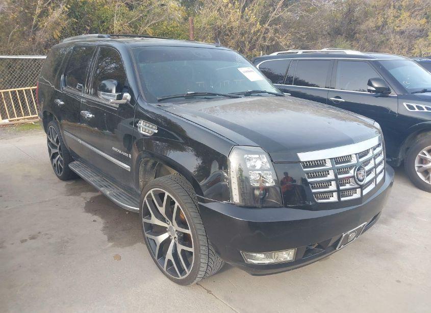 2008 Cadillac Escalade STANDARD (VIN 1GYEC63858R135753) main photo