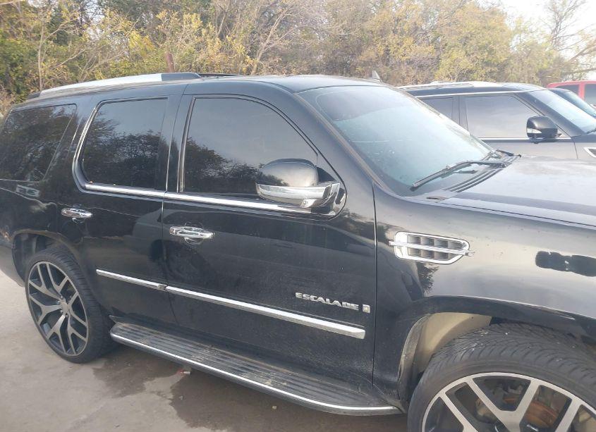 Photo 13 of 2008 Cadillac Escalade STANDARD (VIN 1GYEC63858R135753)