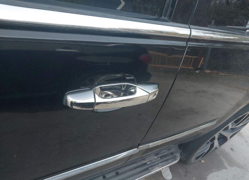 Photo 18 of 2008 Cadillac Escalade STANDARD (VIN 1GYEC63858R135753)