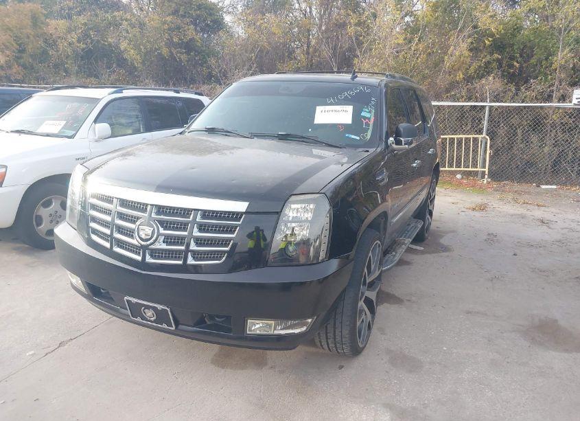 Photo 2 of 2008 Cadillac Escalade STANDARD (VIN 1GYEC63858R135753)
