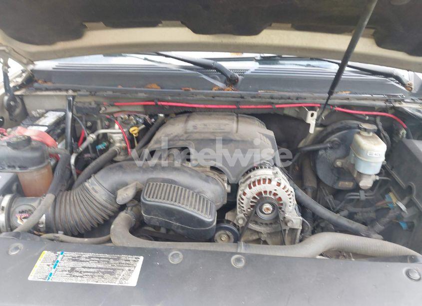 Photo 10 of 2008 Cadillac Escalade STANDARD (VIN 1GYEC63858R175007)