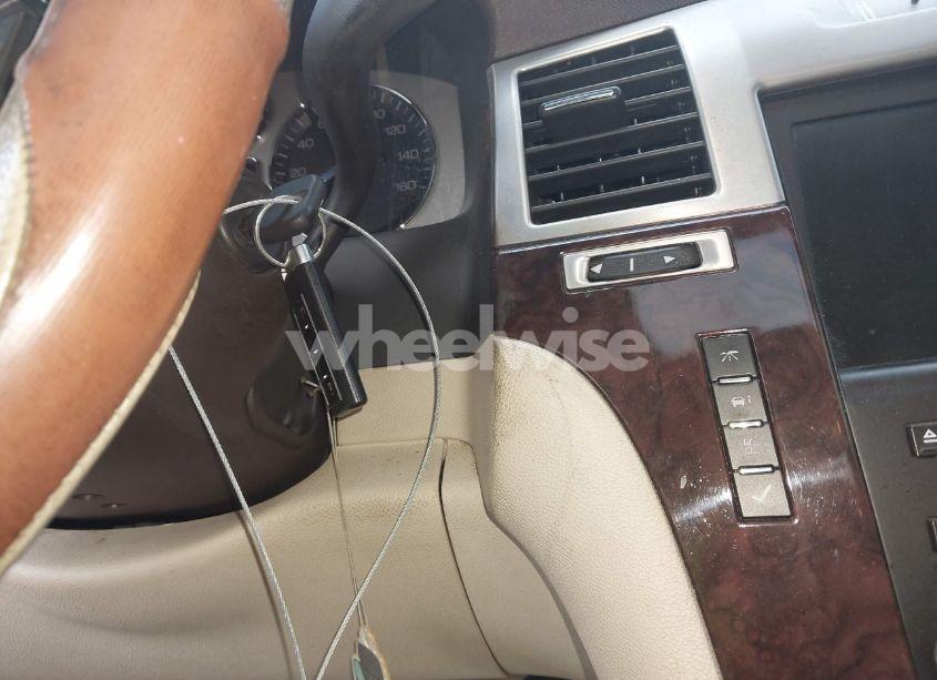 Photo 11 of 2008 Cadillac Escalade STANDARD (VIN 1GYEC63858R175007)