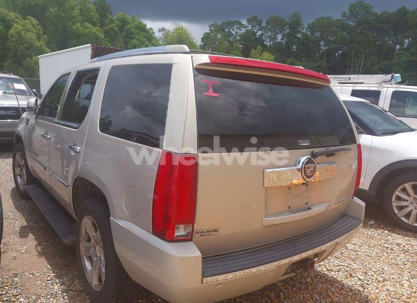 Photo 3 of 2008 Cadillac Escalade STANDARD (VIN 1GYEC63858R175007)