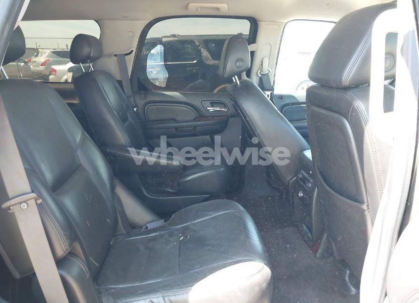 Photo 8 of 2008 Cadillac Escalade STANDARD (VIN 1GYEC63858R217384)