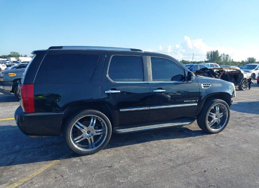 Photo 14 of 2007 Cadillac Escalade STANDARD (VIN 1GYEC63877R269307)
