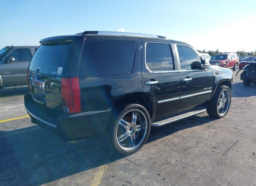 Photo 4 of 2007 Cadillac Escalade STANDARD (VIN 1GYEC63877R269307)