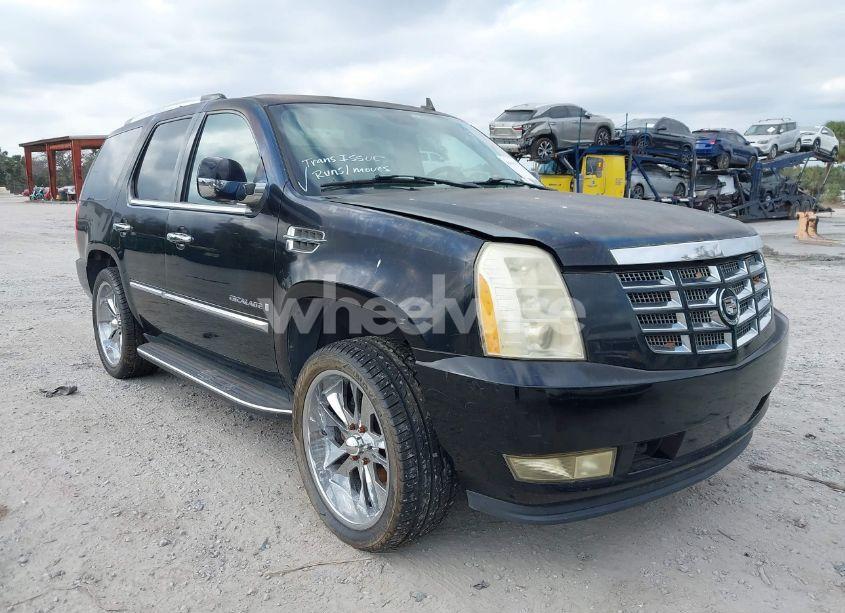 2008 Cadillac Escalade STANDARD (VIN 1GYEC63888R129574) main photo