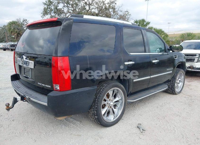 Photo 4 of 2008 Cadillac Escalade STANDARD (VIN 1GYEC63888R129574)