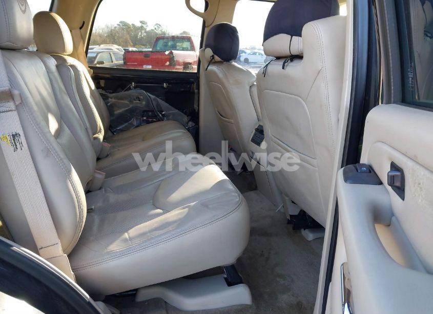 Photo 8 of 2006 Cadillac Escalade STANDARD (VIN 1GYEC63N06R139020)