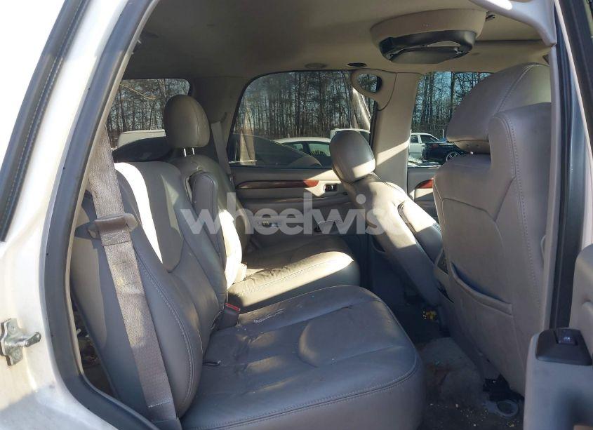 Photo 8 of 2006 Cadillac Escalade STANDARD (VIN 1GYEC63N76R140827)