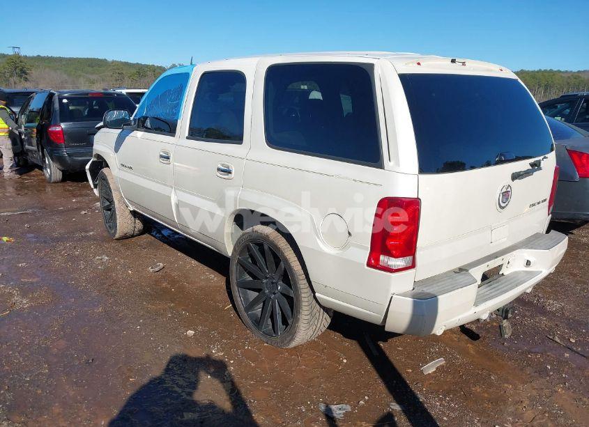 Photo 3 of 2005 Cadillac Escalade STANDARD (VIN 1GYEC63T05R136468)