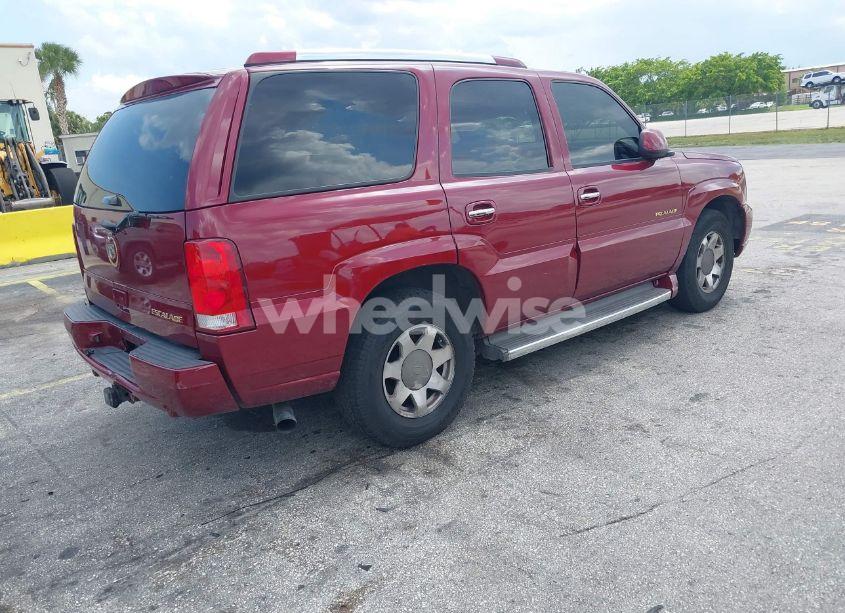 Photo 4 of 2005 Cadillac Escalade STANDARD (VIN 1GYEC63T15R178857)