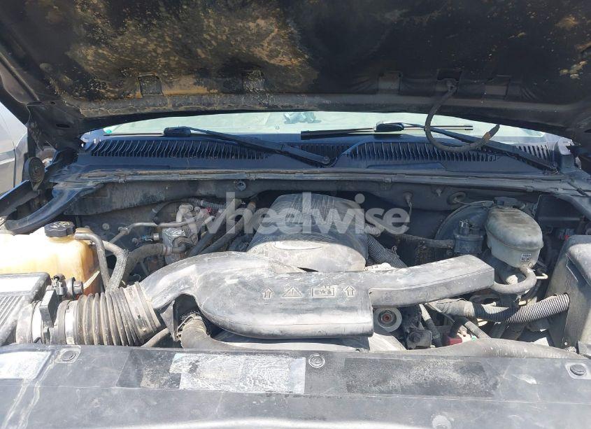 Photo 10 of 2003 Cadillac Escalade STANDARD (VIN 1GYEC63T23R133813)