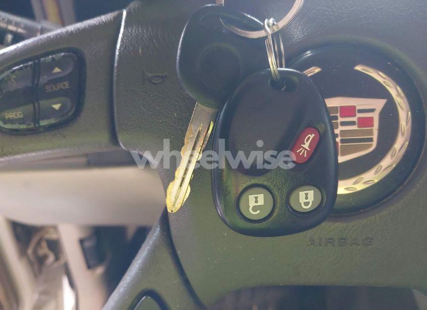 Photo 11 of 2004 Cadillac Escalade STANDARD (VIN 1GYEC63T24R256318)