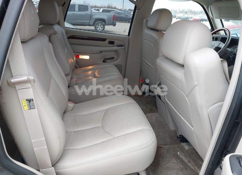 Photo 8 of 2003 Cadillac Escalade STANDARD (VIN 1GYEC63T43R206146)