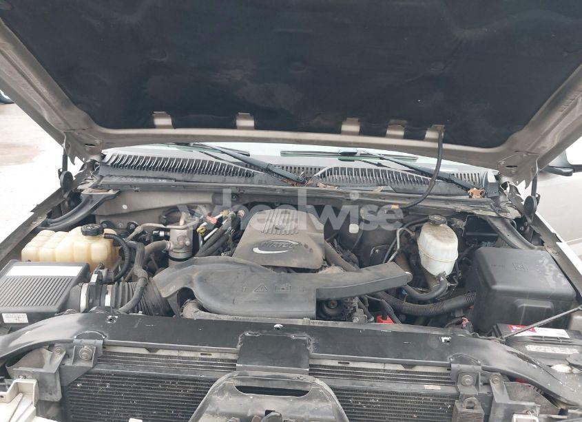 Photo 10 of 2005 Cadillac Escalade STANDARD (VIN 1GYEC63T65R202182)