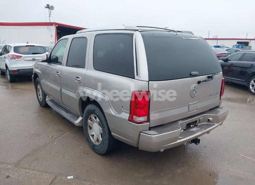 Photo 3 of 2005 Cadillac Escalade STANDARD (VIN 1GYEC63T65R202182)