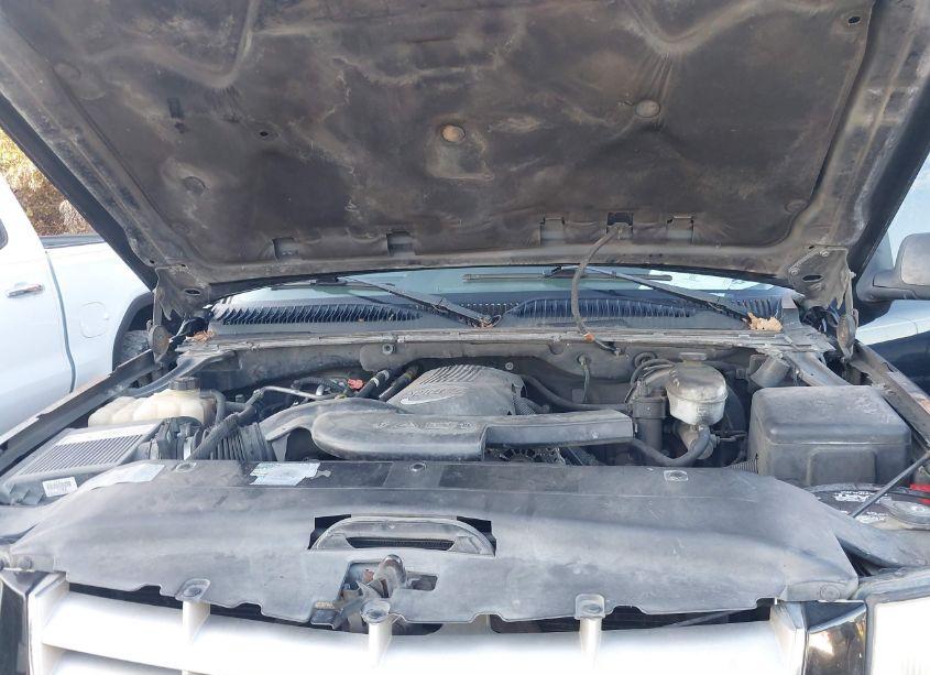 Photo 10 of 2003 Cadillac Escalade STANDARD (VIN 1GYEC63T93R213402)