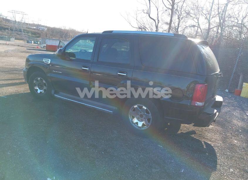 Photo 3 of 2005 Cadillac Escalade STANDARD (VIN 1GYEC63T95R123072)