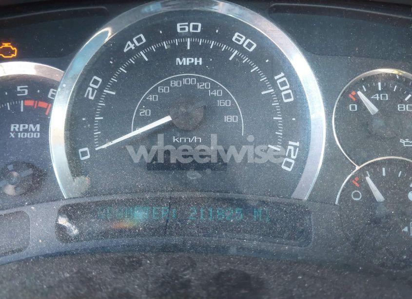 Photo 7 of 2005 Cadillac Escalade STANDARD (VIN 1GYEC63T95R123072)