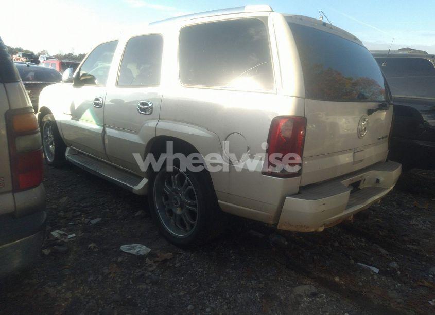 Photo 3 of 2005 Cadillac Escalade STANDARD (VIN 1GYEC63TX5R196936)