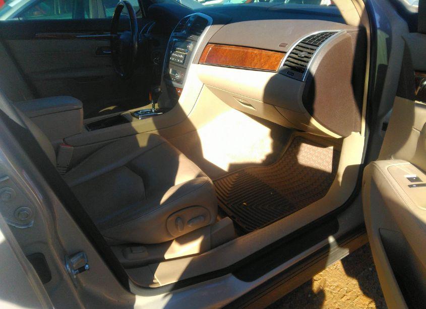 Photo 5 of 2007 Cadillac Srx V6 (VIN 1GYEE637070148768)