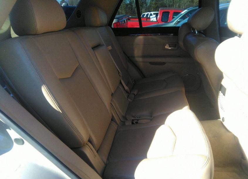 Photo 8 of 2007 Cadillac Srx V6 (VIN 1GYEE637070148768)