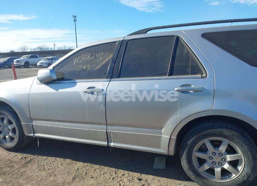 Photo 15 of 2007 Cadillac Srx V6 (VIN 1GYEE637170162128)