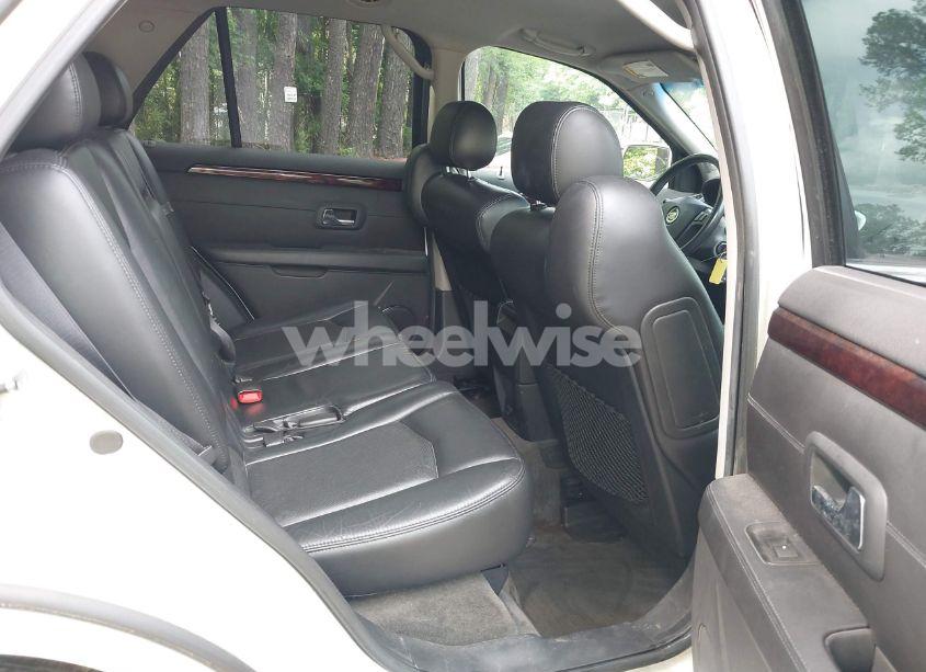 Photo 8 of 2007 Cadillac Srx V6 (VIN 1GYEE637270136539)