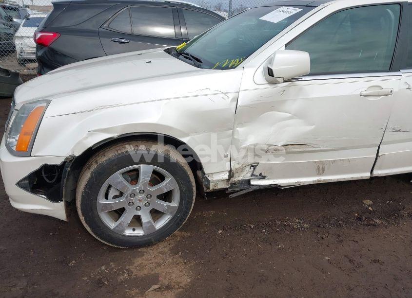 Photo 12 of 2007 Cadillac Srx V6 (VIN 1GYEE637470148837)