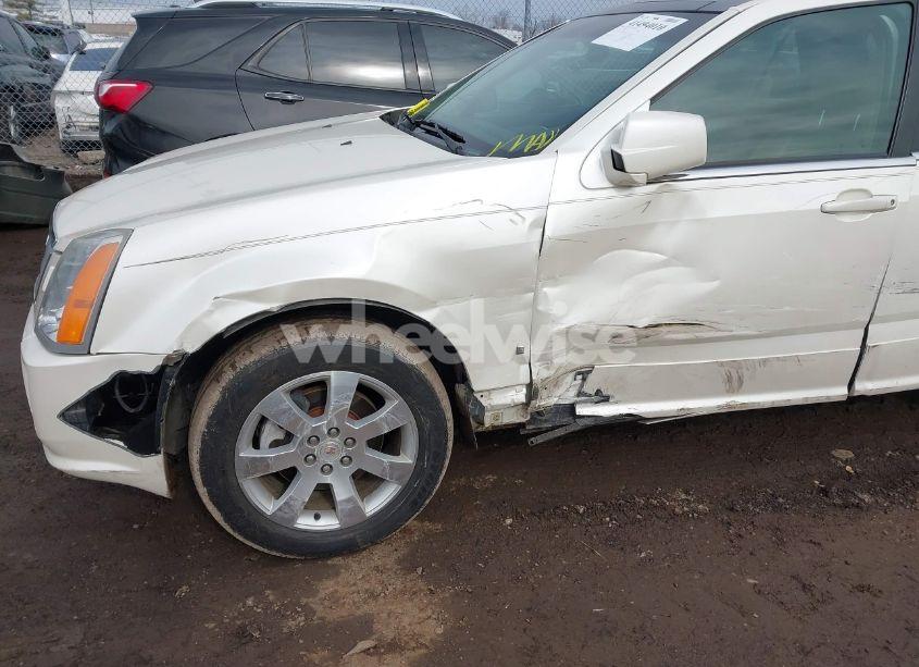 Photo 18 of 2007 Cadillac Srx V6 (VIN 1GYEE637470148837)