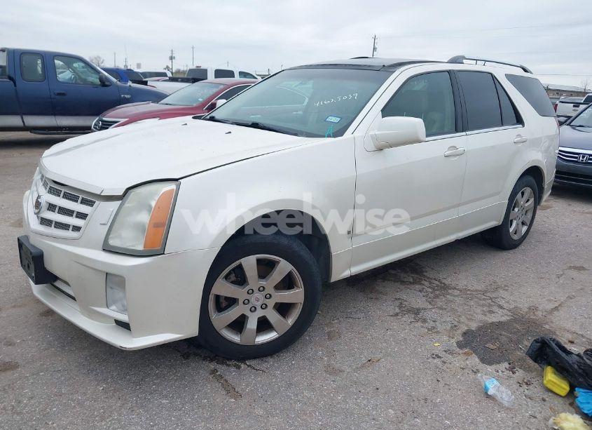 Photo 2 of 2007 Cadillac Srx V6 (VIN 1GYEE637670175523)