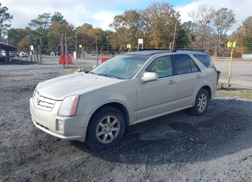 Photo 2 of 2007 Cadillac Srx V6 (VIN 1GYEE637770170024)