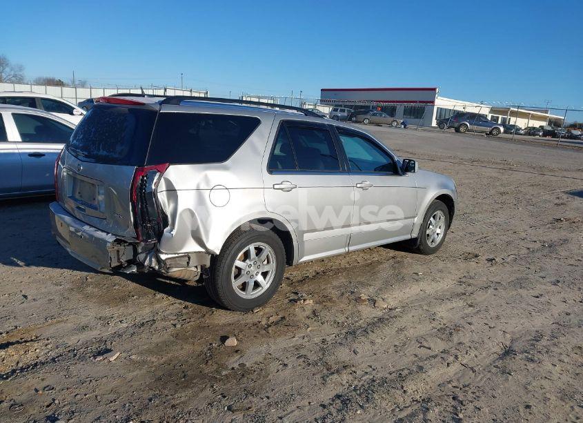 Photo 4 of 2007 Cadillac Srx V6 (VIN 1GYEE637870126632)