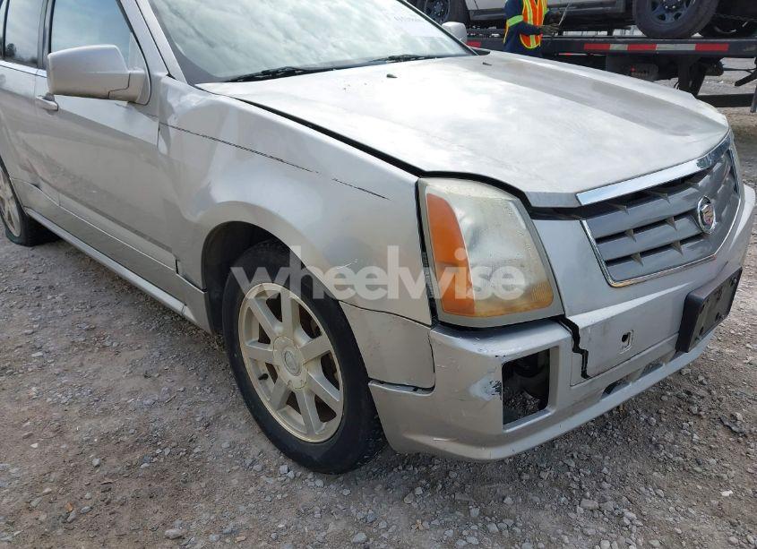 Photo 6 of 2005 Cadillac Srx V8 (VIN 1GYEE63A250105168)